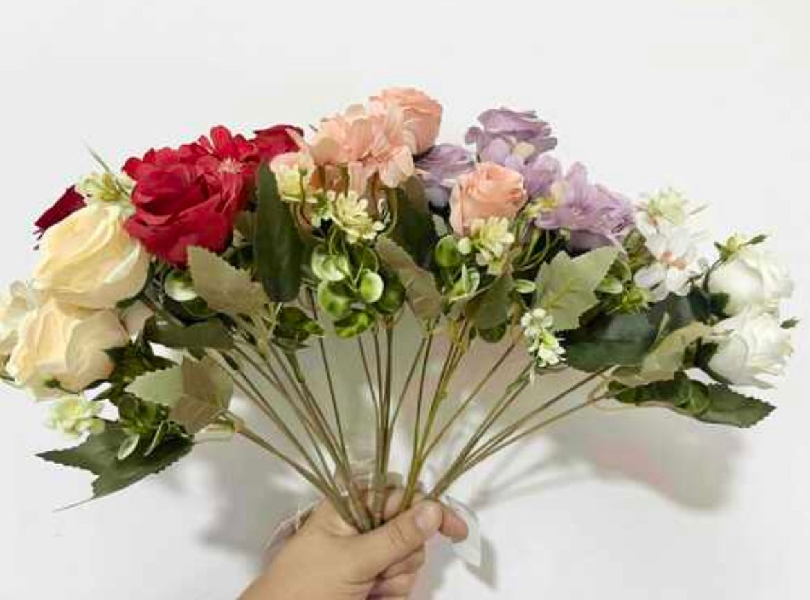 Flori Artificiale Buchet Mic 60Buc(4lei)